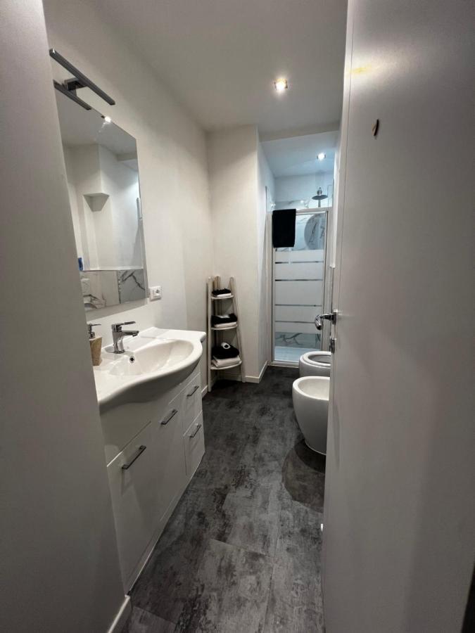 Casa Gabu Apartment Turin Bagian luar foto